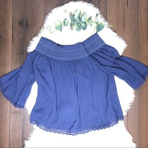 🌻Lord & Taylor Blue Off The Shoulder Summer Top